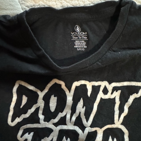 Volcom Don’t Trip Shirt - Picture 2 of 3